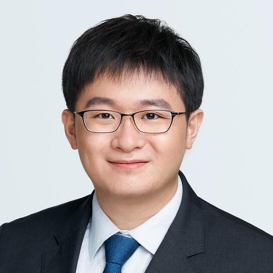 Qianyi Guo